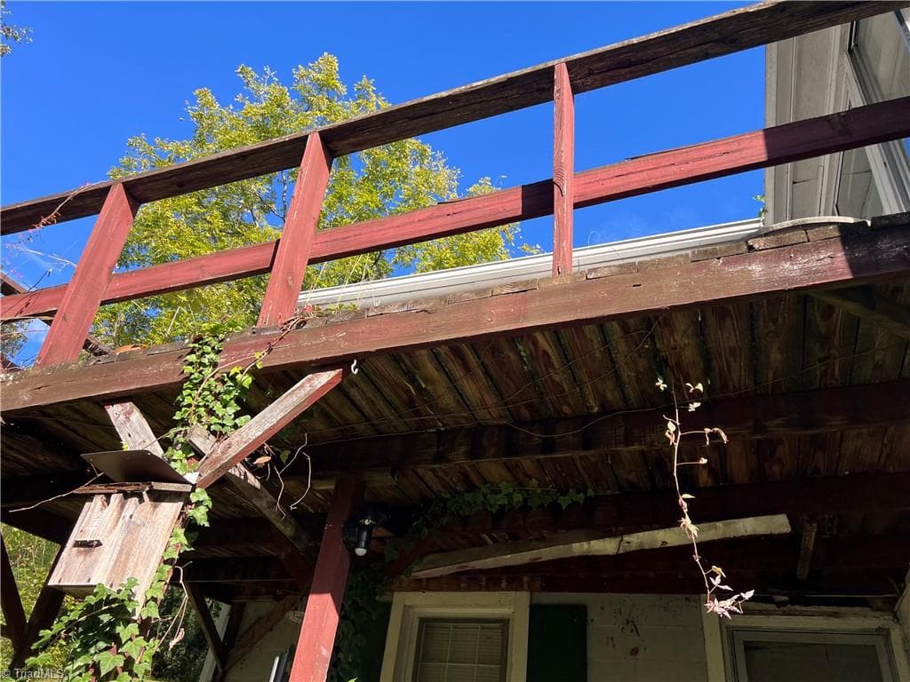 Stick/Site Built at 342 Moore Avenue, Mount Airy NC 27030, Mount Airy, photo 9 of 24