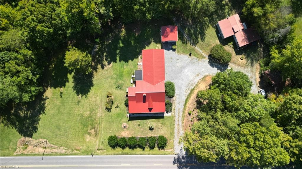 Stick/Site Built at 7296 E OLD US HIGHWAY 64, Lexington NC 27292, Lexington, photo 24 of 37