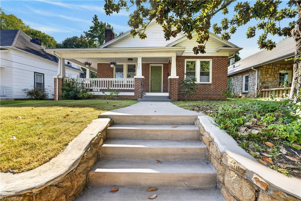 Stick/Site Built at 440 Granville Drive SW, Winston-Salem NC 27101, Winston-Salem, photo 5 of 41