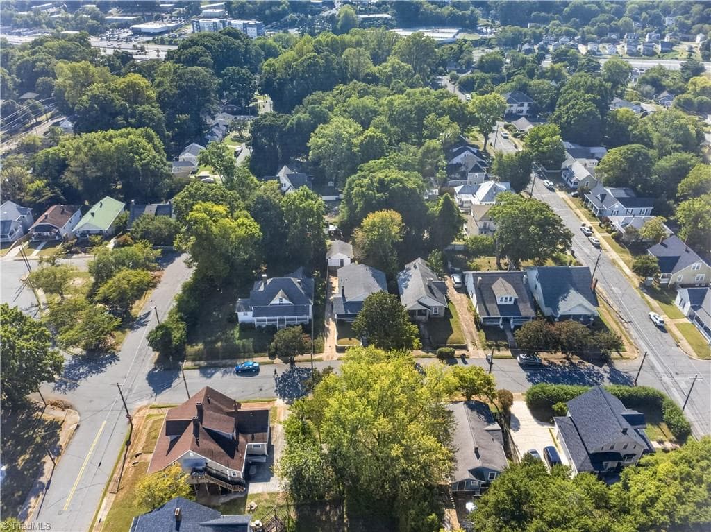 Stick/Site Built at 440 Granville Drive SW, Winston-Salem NC 27101, Winston-Salem, photo 40 of 41