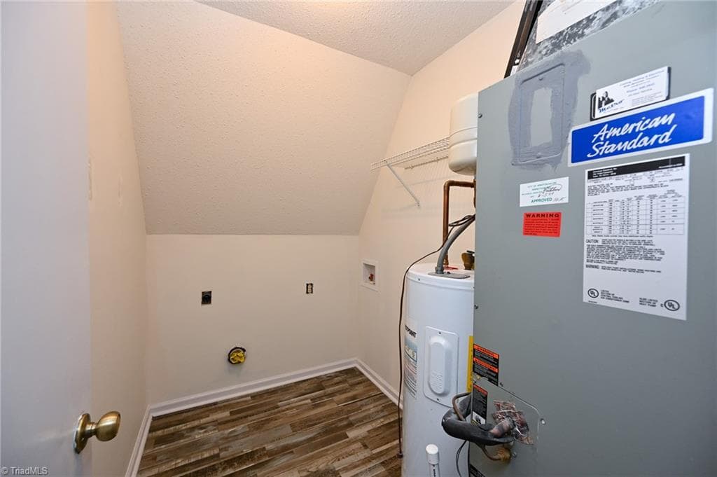 Stick/Site Built at 1469 Old Town Road, Winston-Salem NC 27106, Winston-Salem, photo 12 of 31