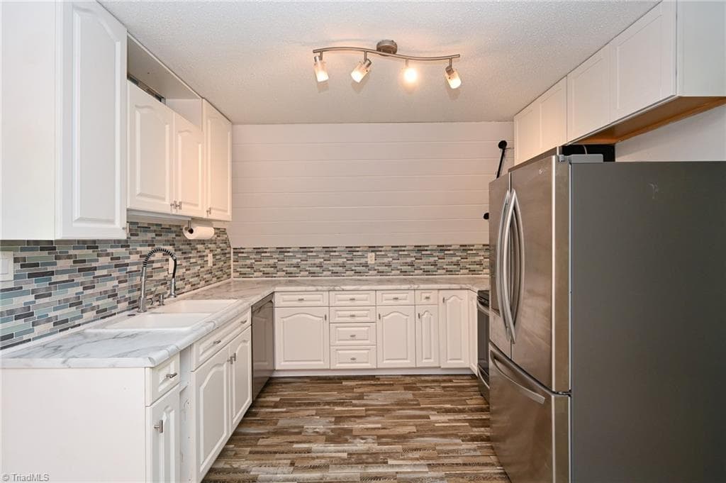 Stick/Site Built at 1469 Old Town Road, Winston-Salem NC 27106, Winston-Salem, photo 3 of 31