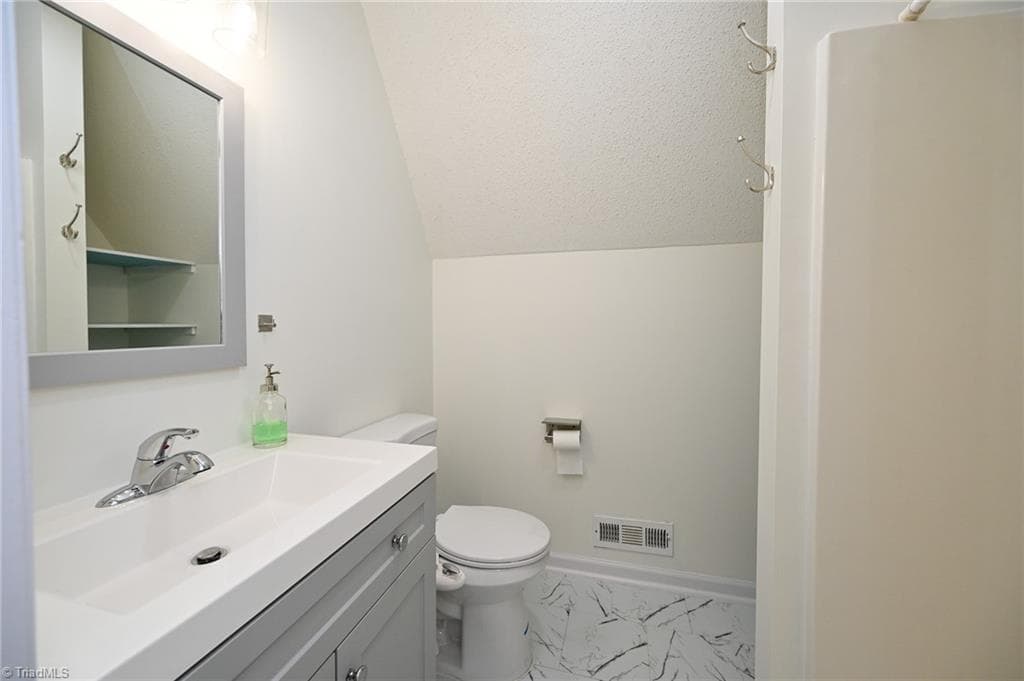 Stick/Site Built at 1469 Old Town Road, Winston-Salem NC 27106, Winston-Salem, photo 25 of 31
