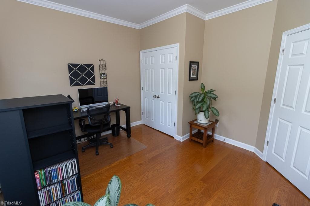 Stick/Site Built at 1430 Crestlawn Trail, Pfafftown NC 27040, photo 15 of 26
