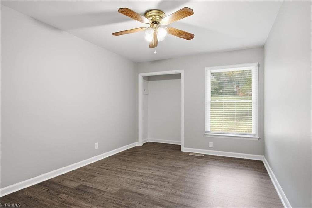 Stick/Site Built at 2409 Shelia Drive, Greensboro NC 27406, photo 16 of 32