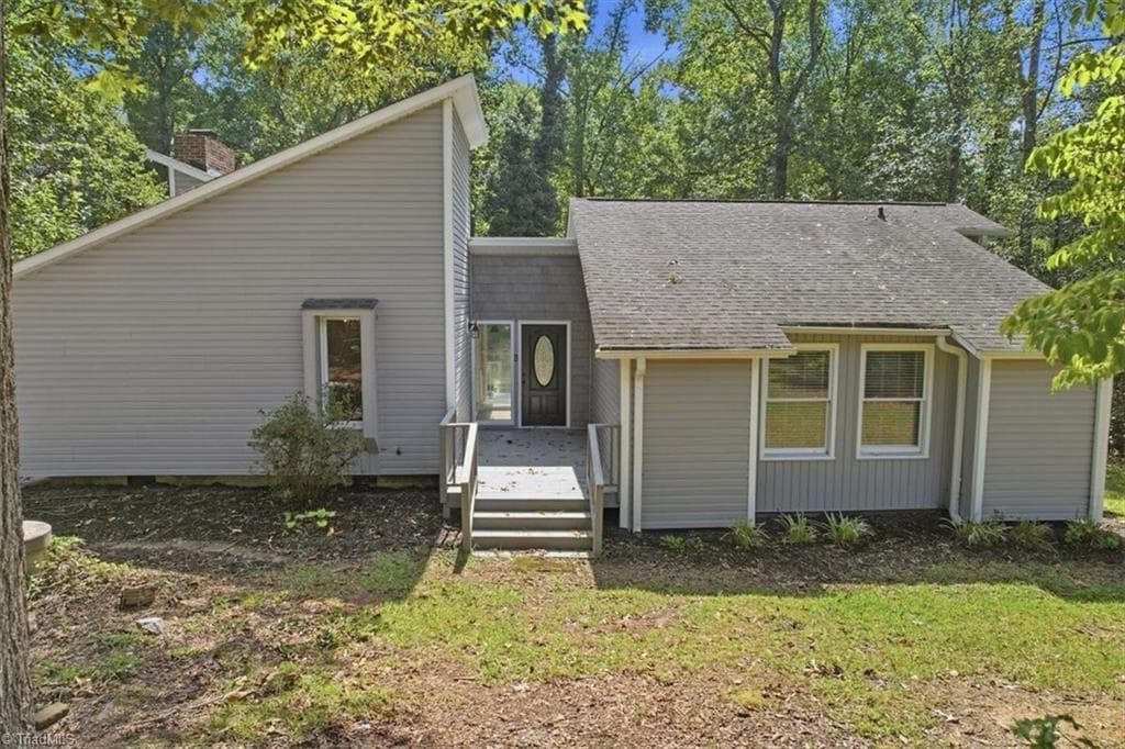 2409 Shelia Drive, Greensboro NC 27406