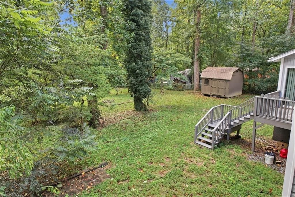 Stick/Site Built at 2409 Shelia Drive, Greensboro NC 27406, photo 28 of 32