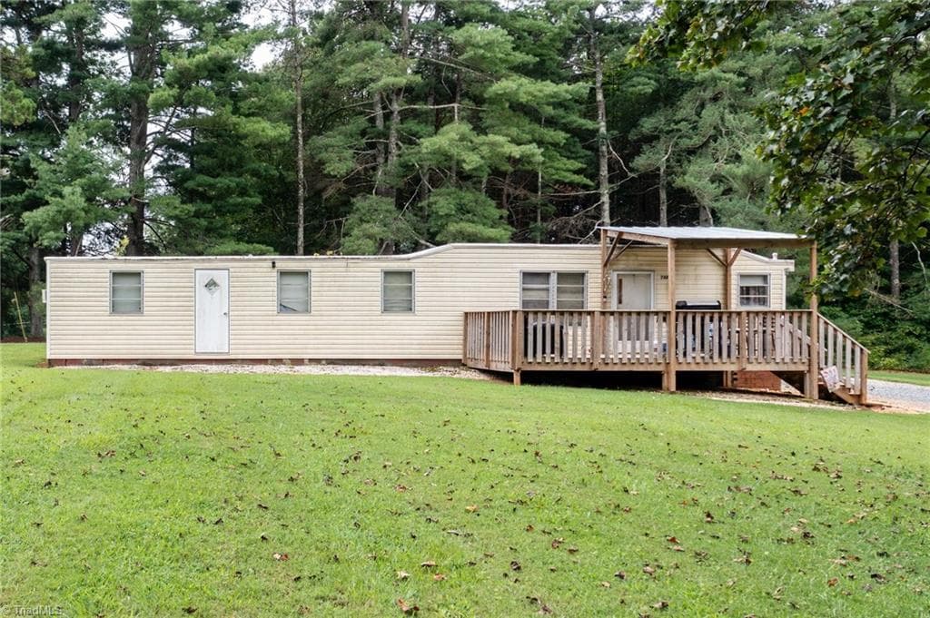 7446 Olin Road, Pfafftown NC 27040