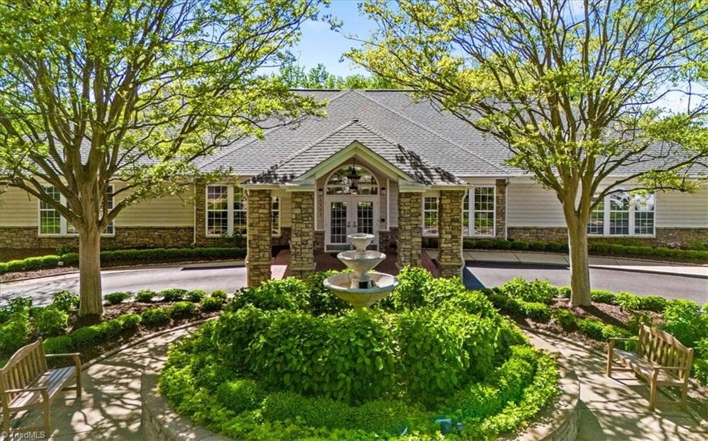 Stick/Site Built at 4709 Towne Ridge Drive, Greensboro NC 27455, photo 37 of 39
