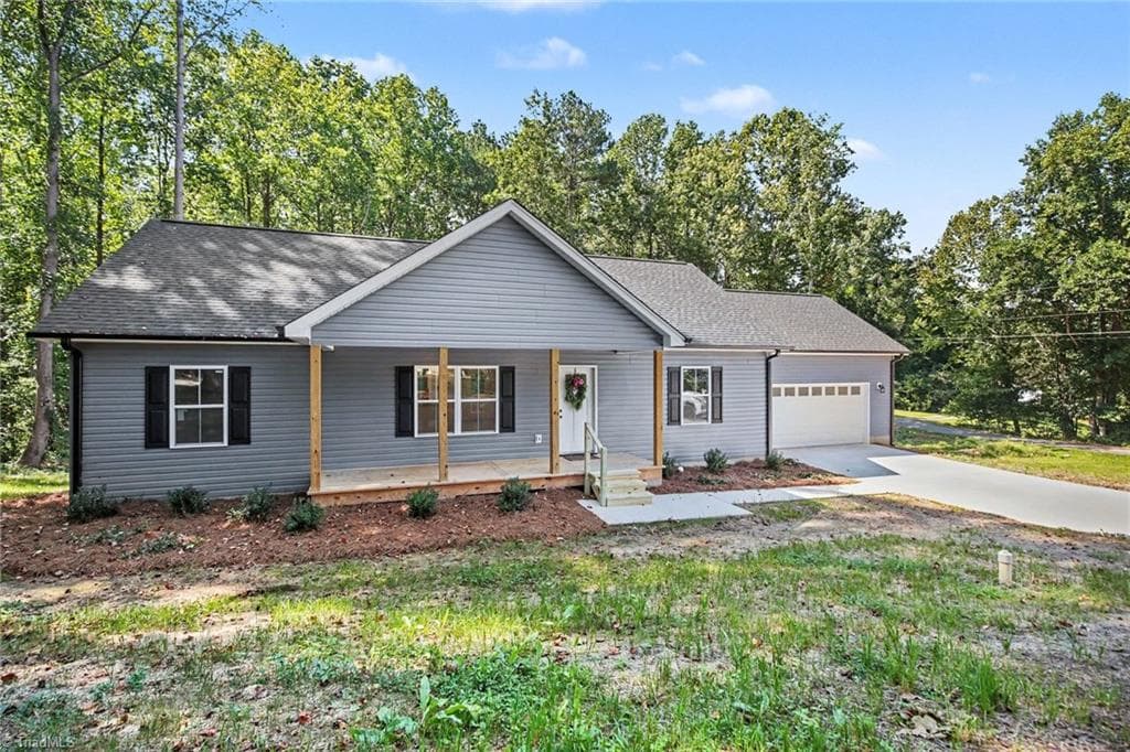 Stick/Site Built at 406 Grant Street, Yadkinville NC 27055, Yadkinville, photo 3 of 34