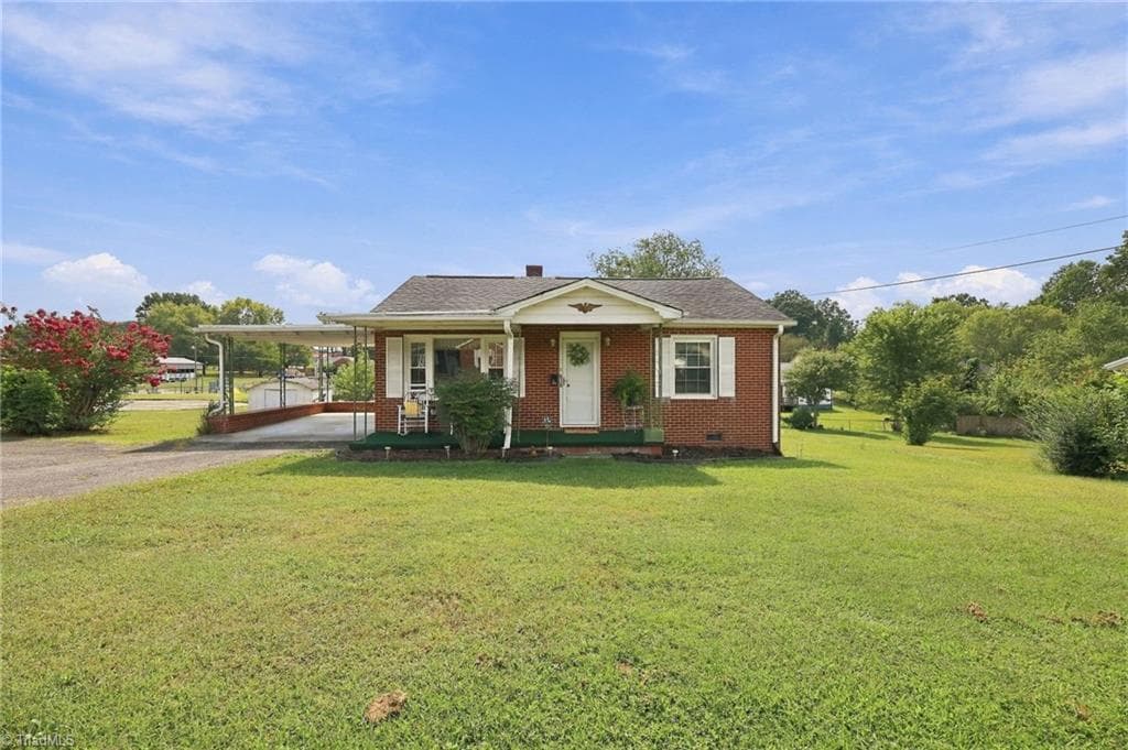 143 Calvary Drive, Mount Airy NC 27030