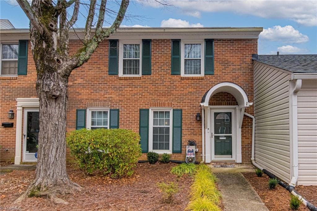 4010 Huntingreen Lane # D, Winston-Salem NC 27106