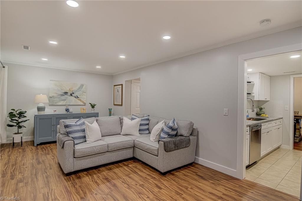 Stick/Site Built at 4010 Huntingreen Lane # D, Winston-Salem NC 27106, photo 14 of 34
