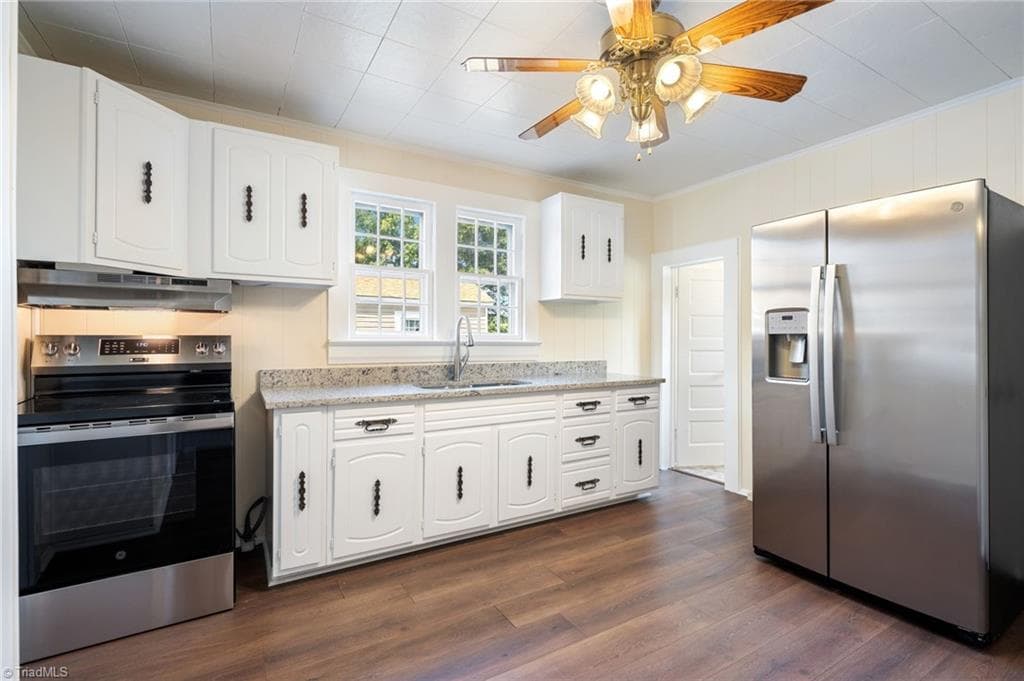Stick/Site Built at 239 Craft Drive, Winston-Salem NC 27105, Winston-Salem, photo 10 of 37