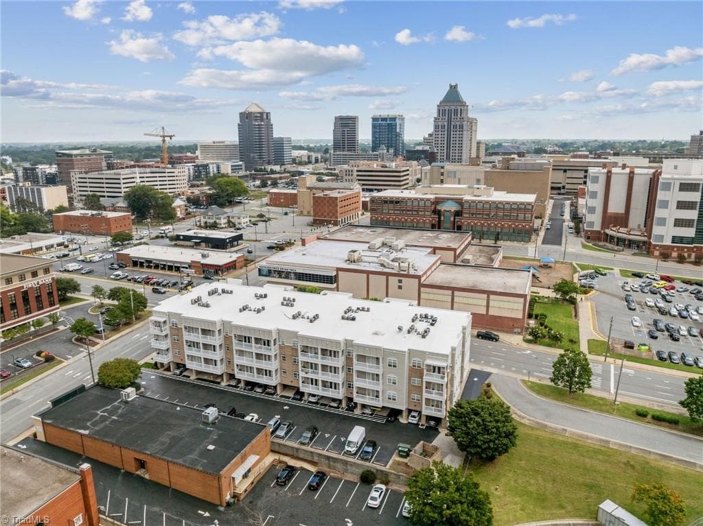 Stick/Site Built at 605 Market Street W # 314, Greensboro NC 27401, photo 29 of 30