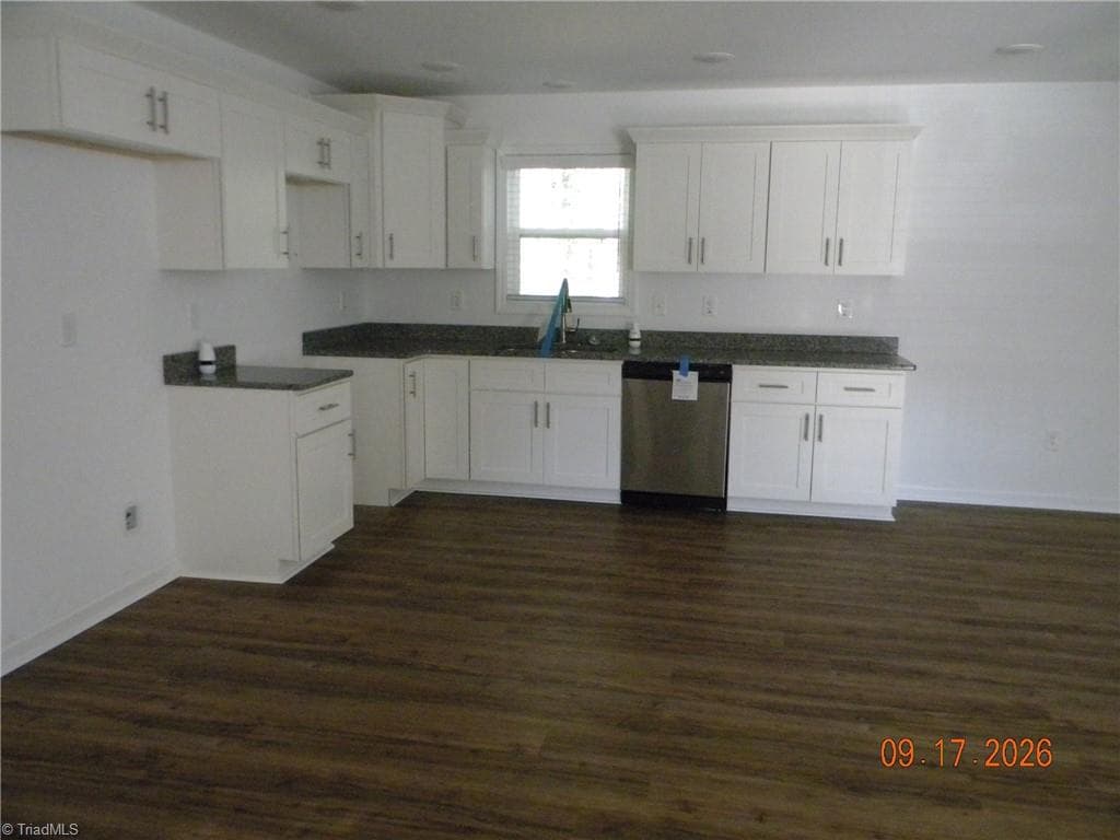 Stick/Site Built at 170 Payne Road, Thomasville NC 27360, Thomasville, photo 2 of 8