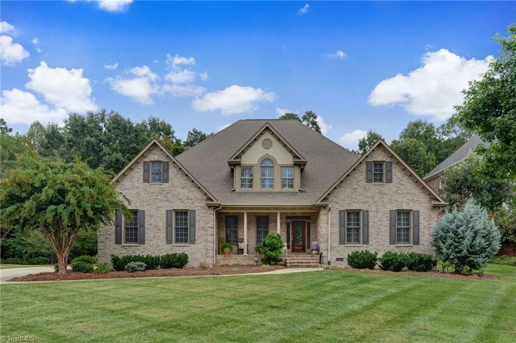 124 Duchess Court, Jamestown NC 27282