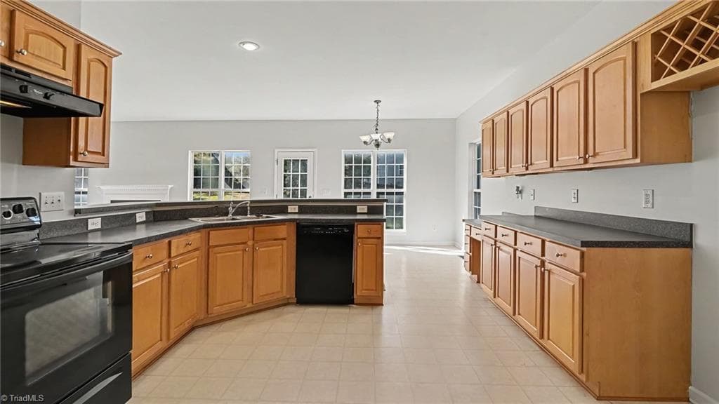 Stick/Site Built at 2956 Maple Branch Drive, High Point NC 27265, High Point, photo 17 of 60