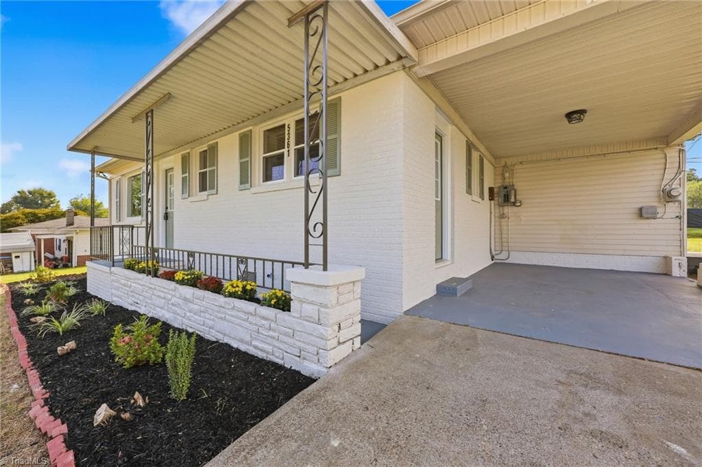 Stick/Site Built at 5361 Meadowlane Drive, Granite Falls NC 28630, Granite Falls, photo 5 of 31