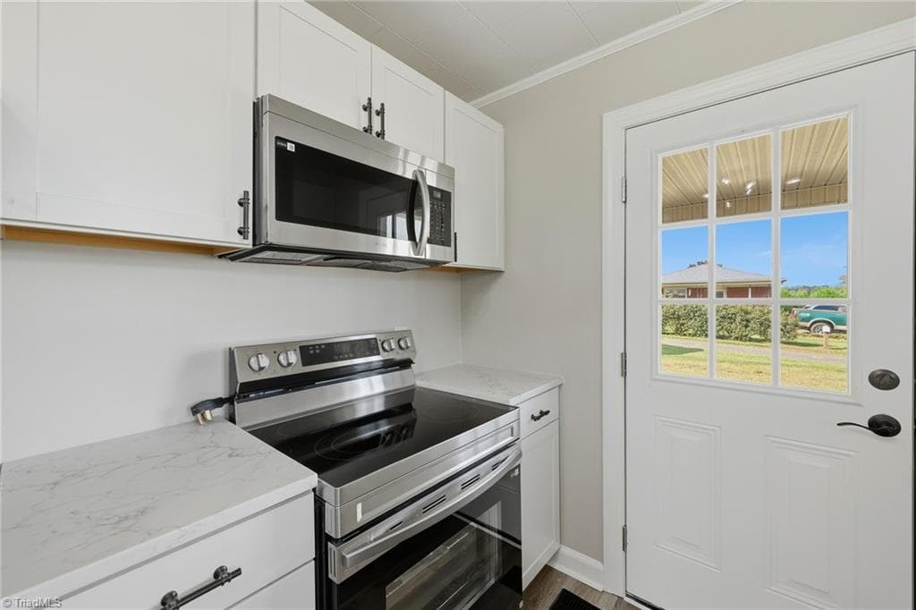 Stick/Site Built at 5361 Meadowlane Drive, Granite Falls NC 28630, Granite Falls, photo 15 of 31
