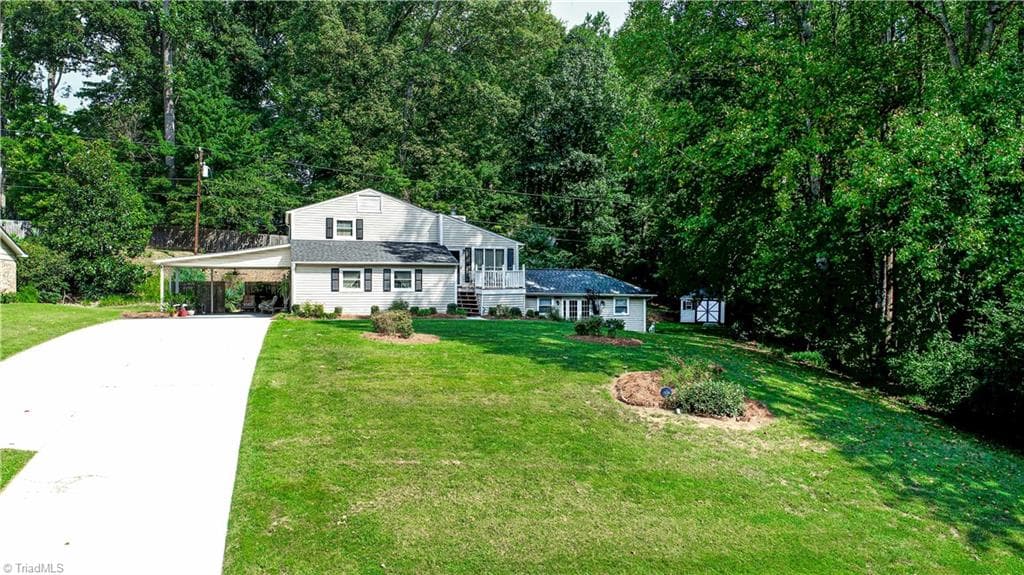 Stick/Site Built at 2311 Oakcliffe Drive, Kernersville NC 27284, photo 31 of 43