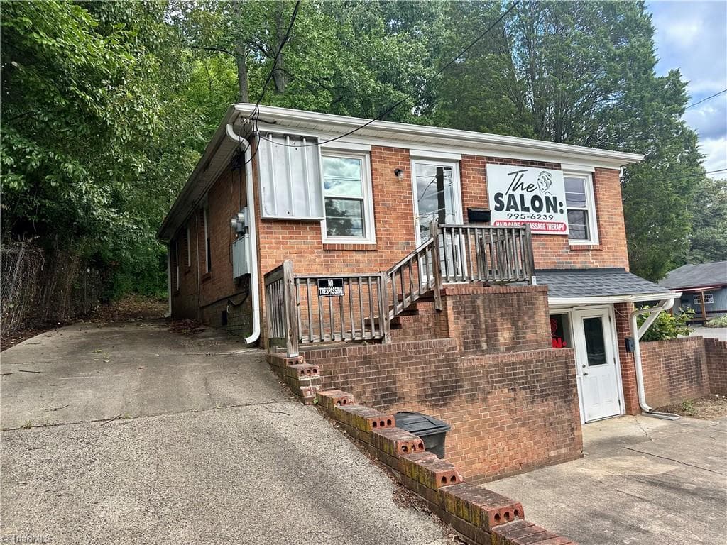 Office at 1240 Churton Street, Winston-Salem NC 27103, Winston-Salem, photo 5 of 50