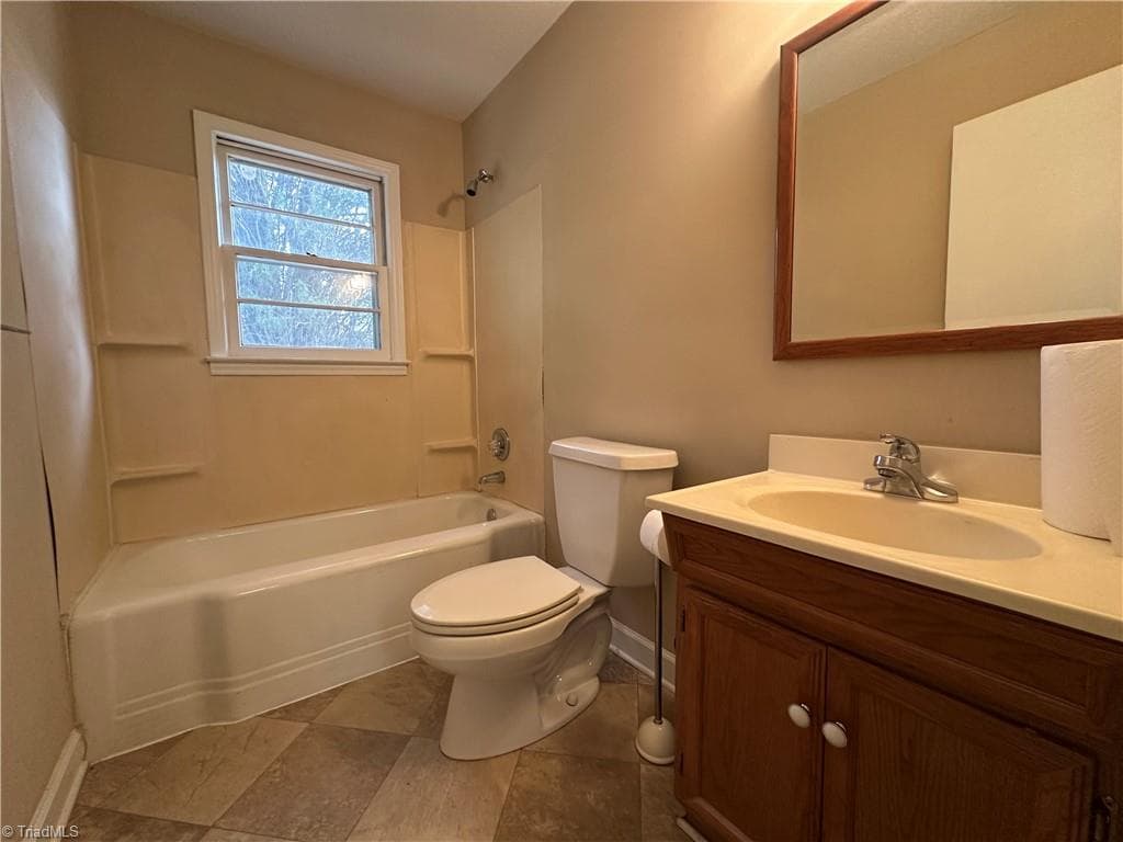 Office at 1240 Churton Street, Winston-Salem NC 27103, Winston-Salem, photo 27 of 50