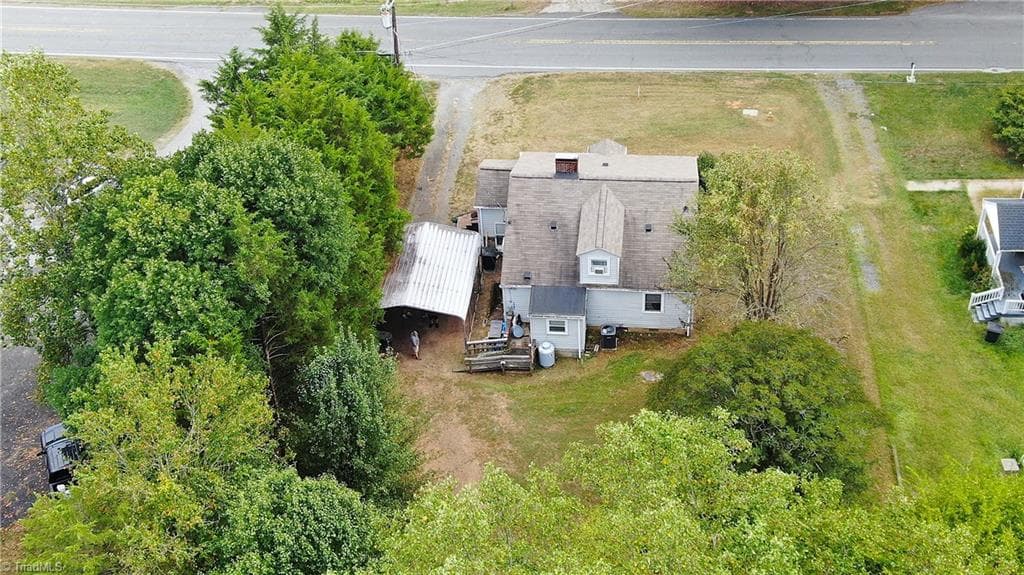 Stick/Site Built at 5441 Robinhood Road, Winston-Salem NC 27106, Winston-Salem, photo 36 of 39