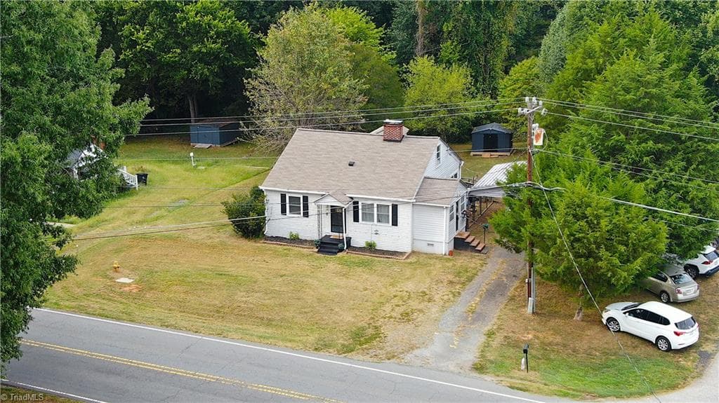 Stick/Site Built at 5441 Robinhood Road, Winston-Salem NC 27106, Winston-Salem, photo 35 of 39