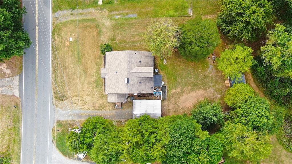 Stick/Site Built at 5441 Robinhood Road, Winston-Salem NC 27106, Winston-Salem, photo 31 of 39