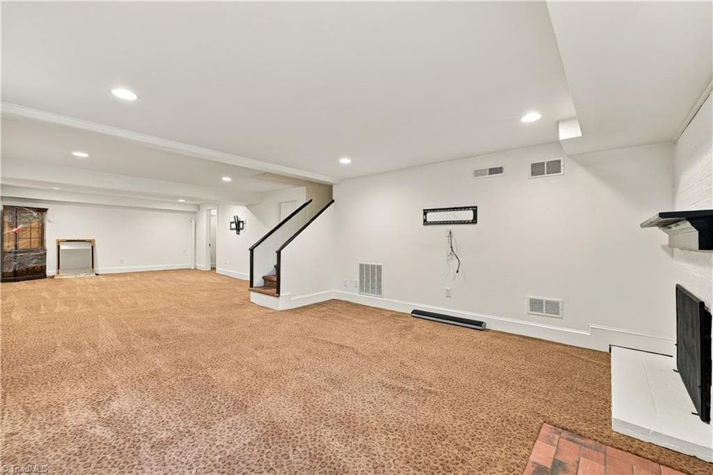 Stick/Site Built at 628 Roslyn Road, Winston-Salem NC 27104, photo 31 of 40