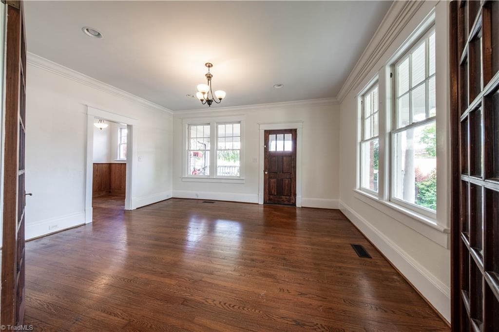 Stick/Site Built at 226 W Main Street, Elkin NC 28621, photo 6 of 22