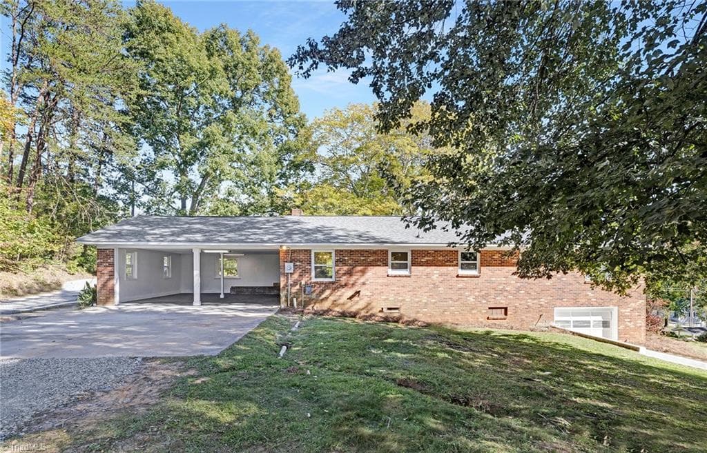 Stick/Site Built at 4420 Chebar Drive, Pfafftown NC 27040, Pfafftown, photo 15 of 24