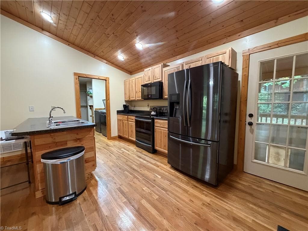 Stick/Site Built at 411 Cabin Cove Lane, Moravian Falls NC 28654, photo 5 of 43