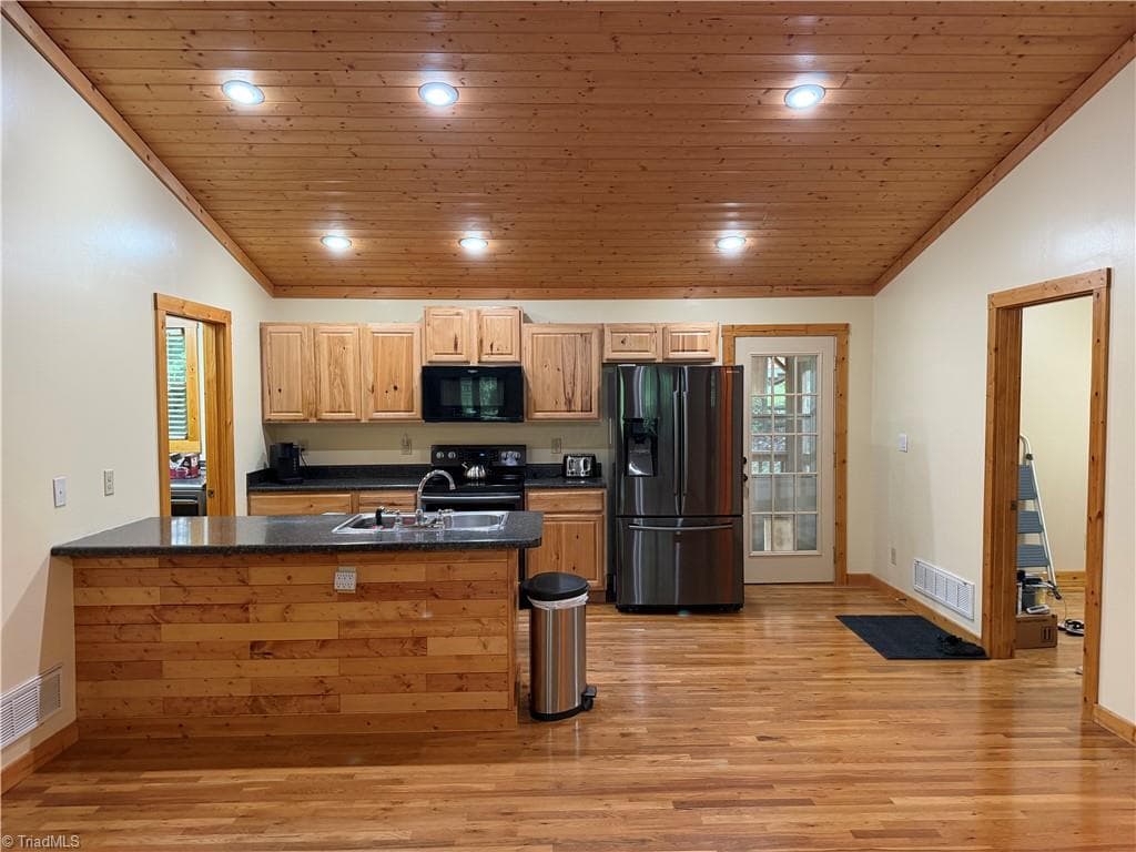 Stick/Site Built at 411 Cabin Cove Lane, Moravian Falls NC 28654, photo 4 of 43