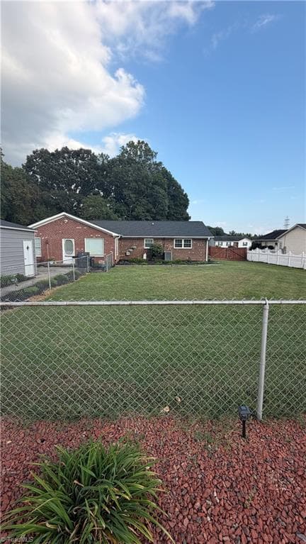 Stick/Site Built at 161 Clearfield Drive, Lexington NC 27295, photo 12 of 28