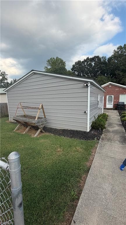 Stick/Site Built at 161 Clearfield Drive, Lexington NC 27295, photo 19 of 28