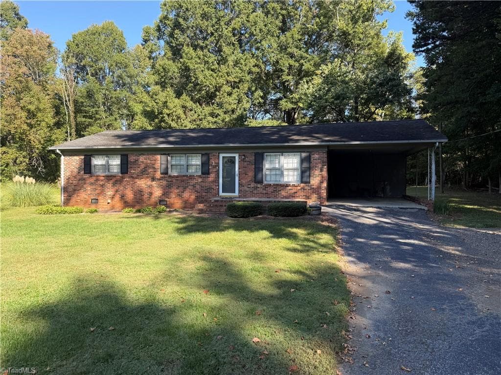 Stick/Site Built at 120 Brier Creek Road, Advance NC 27006, Advance, photo 3 of 48