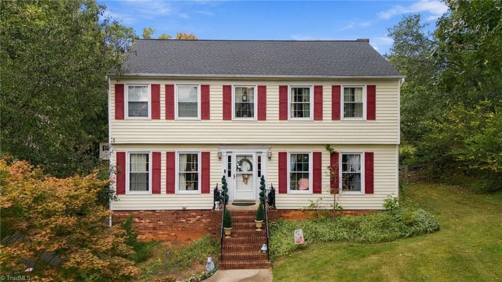 2466 Vincent Road, Winston-Salem NC 27106