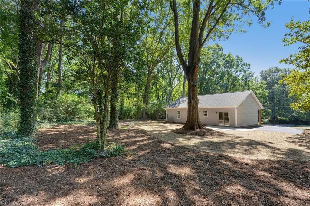 Stick/Site Built at 807 Claymore Court, Reidsville NC 27320, Reidsville, photo 17 of 98