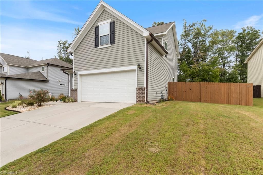 Stick/Site Built at 627 Heartpine Drive # 42, Mebane NC 27302, Mebane, photo 2 of 32