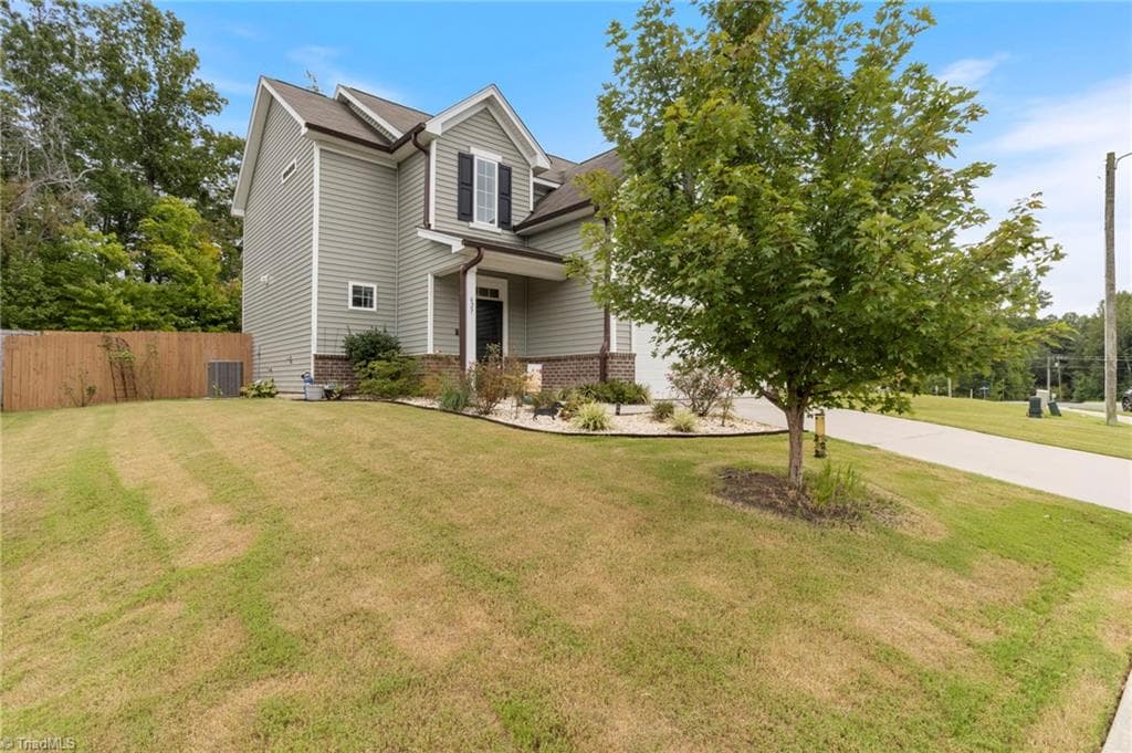 Stick/Site Built at 627 Heartpine Drive # 42, Mebane NC 27302, Mebane, photo 3 of 32