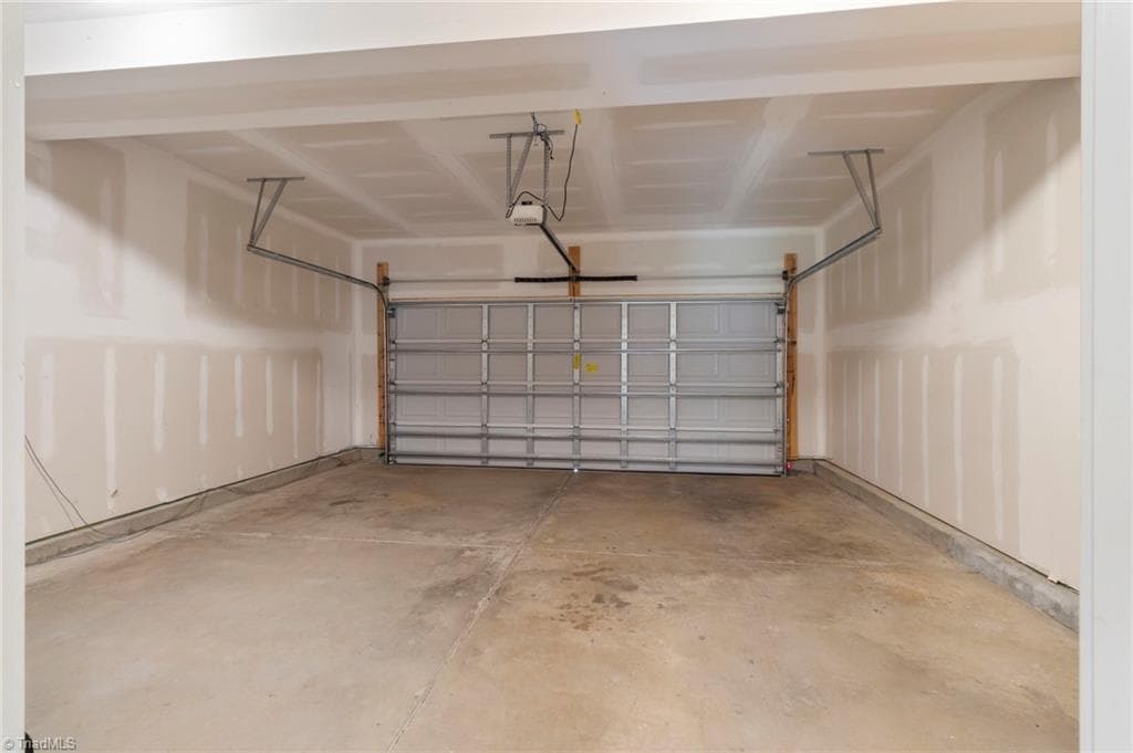 Stick/Site Built at 627 Heartpine Drive # 42, Mebane NC 27302, Mebane, photo 10 of 32