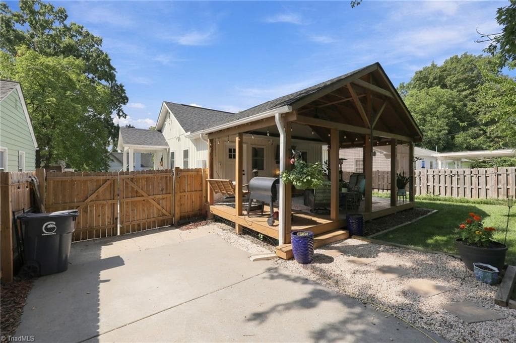 Stick/Site Built at 4236 Harvard Avenue, Greensboro NC 27407, photo 26 of 30