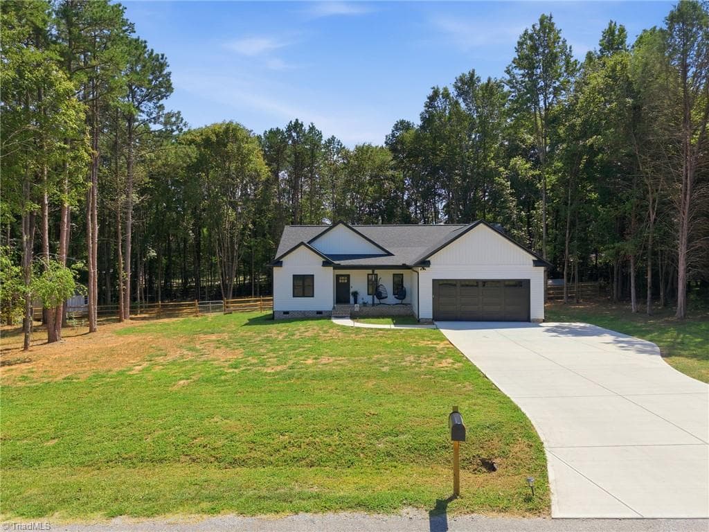 Stick/Site Built at 275 Jacobs Drive, Salisbury NC 28144, Salisbury, photo 4 of 44
