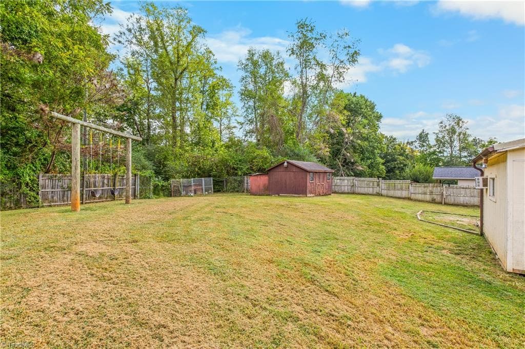 Stick/Site Built at 267 Pine Ridge Trail, Pinnacle NC 27043, photo 30 of 36