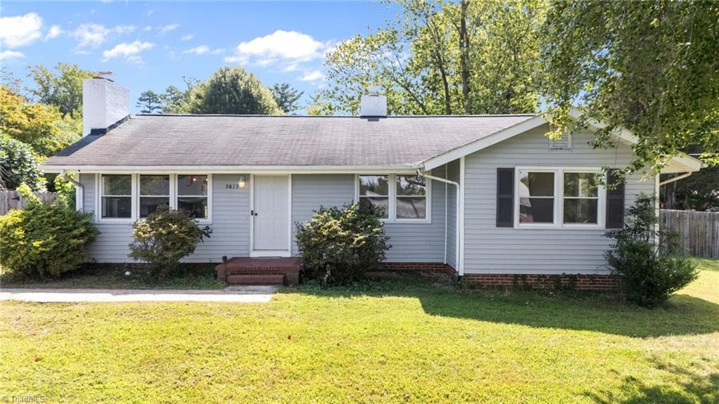 5615 Plantation Drive, Winston-Salem NC 27105