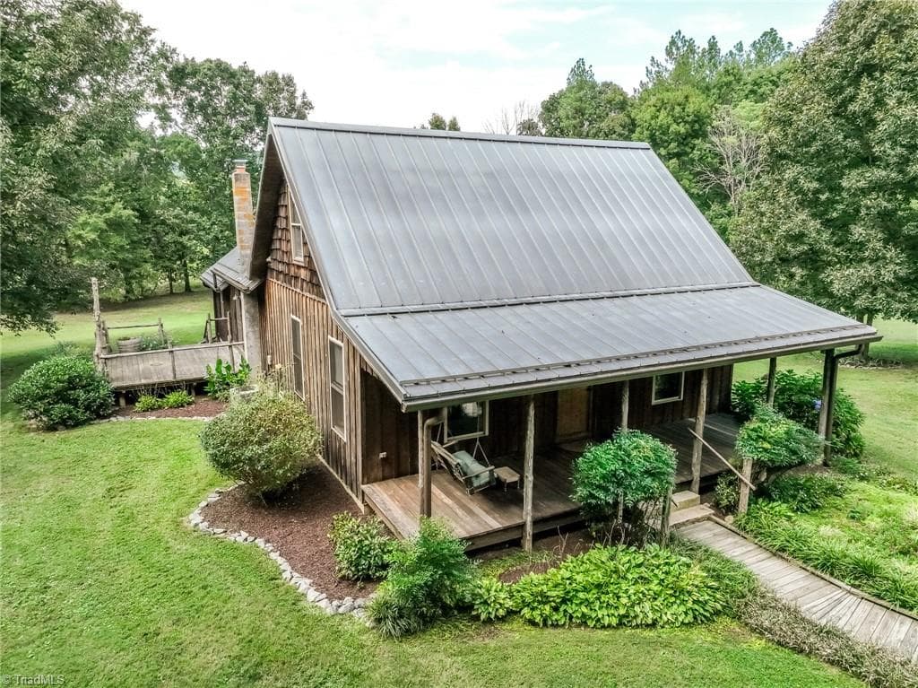 490 Bringle Ferry Road, Denton NC 27239