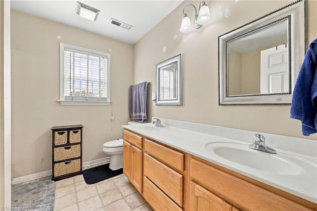Stick/Site Built at 1344 Lighthouse Lane, Winston-Salem NC 27127, photo 15 of 28