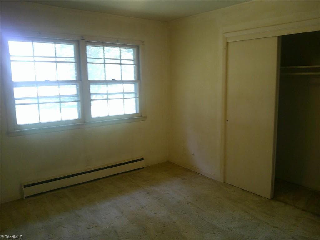 Stick/Site Built at 320 E Vandalia Road, Greensboro NC 27406, photo 10 of 15
